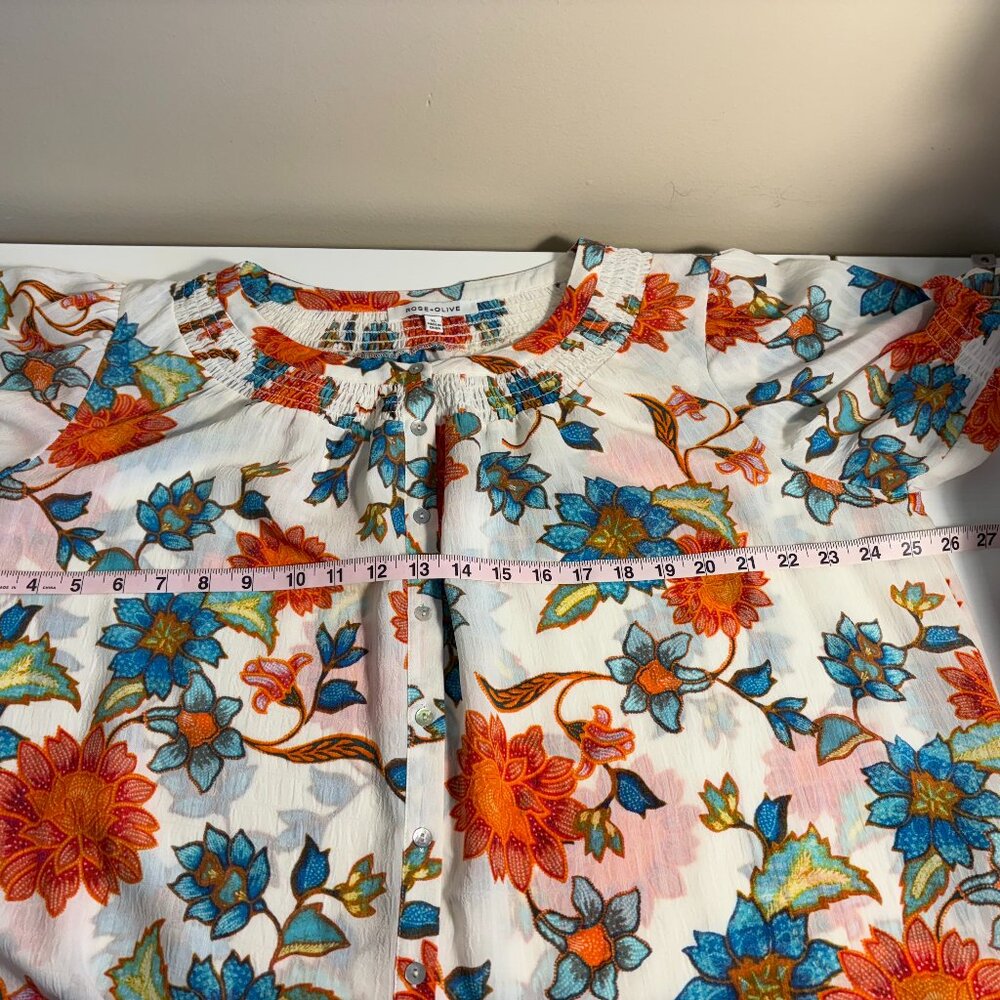 Rose + Olive XL smocked floral short sleeve tunic top - Picture 4 of 6